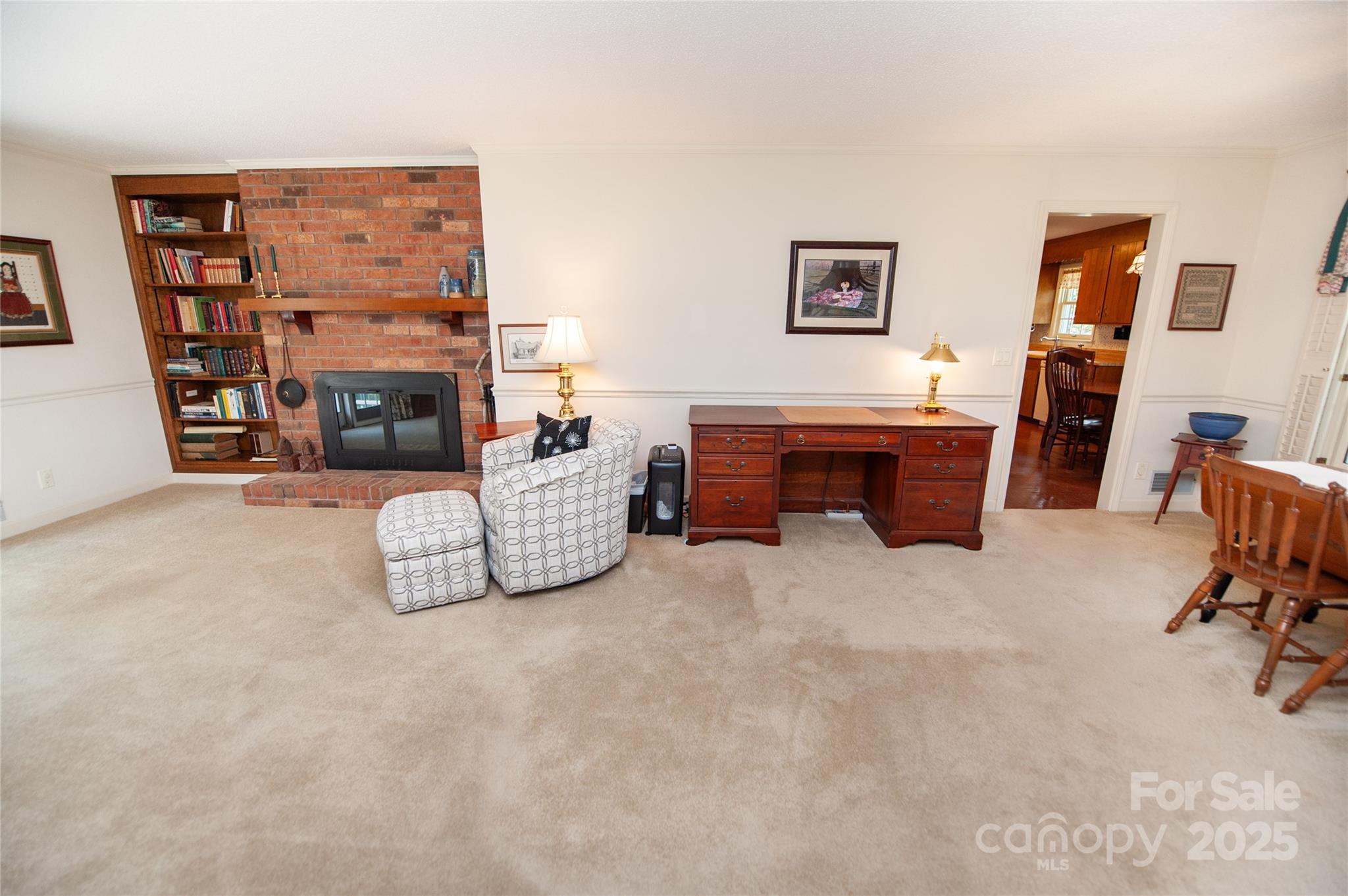 312 Lister Road
