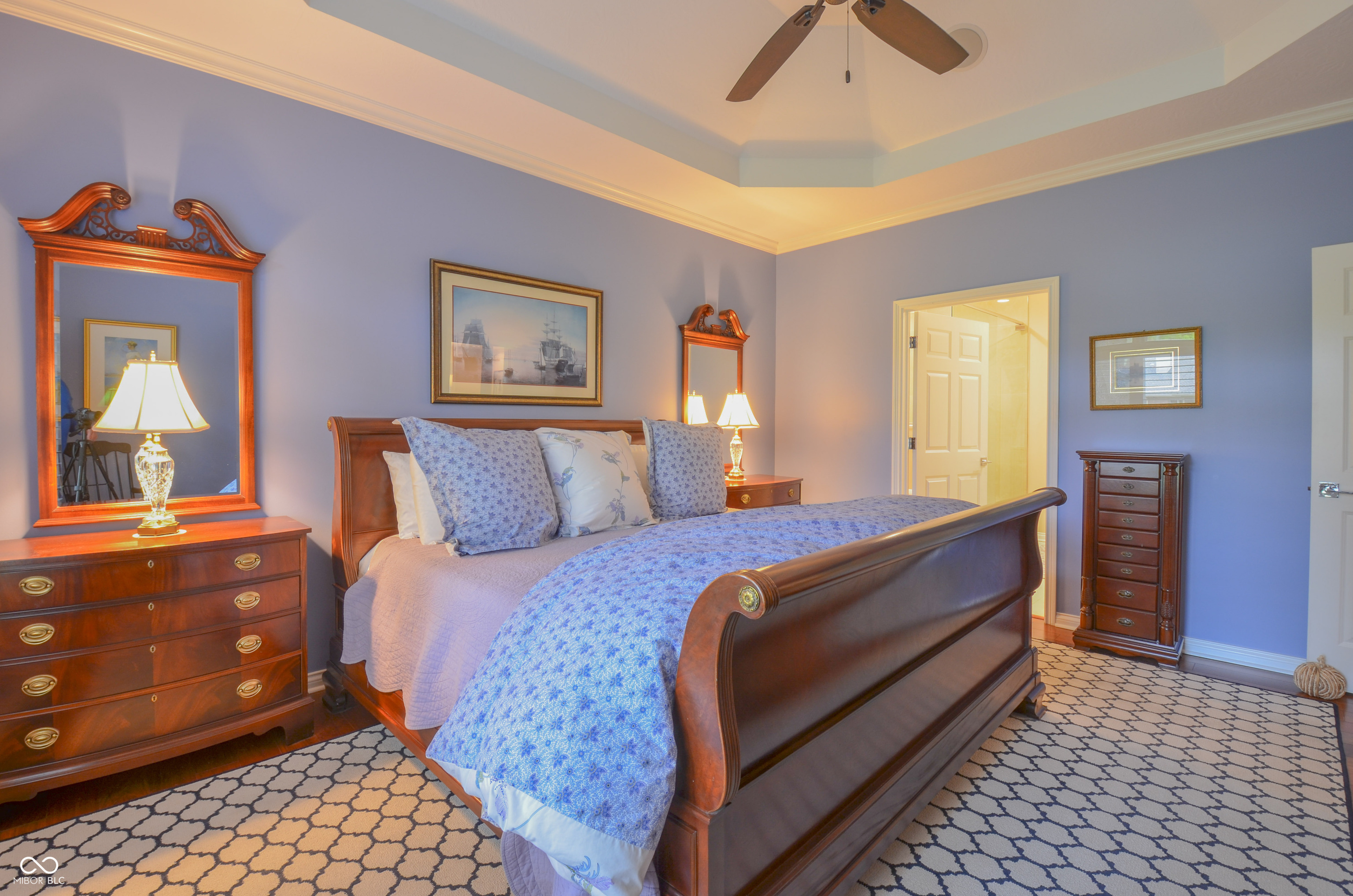 1738 Pathway Drive S