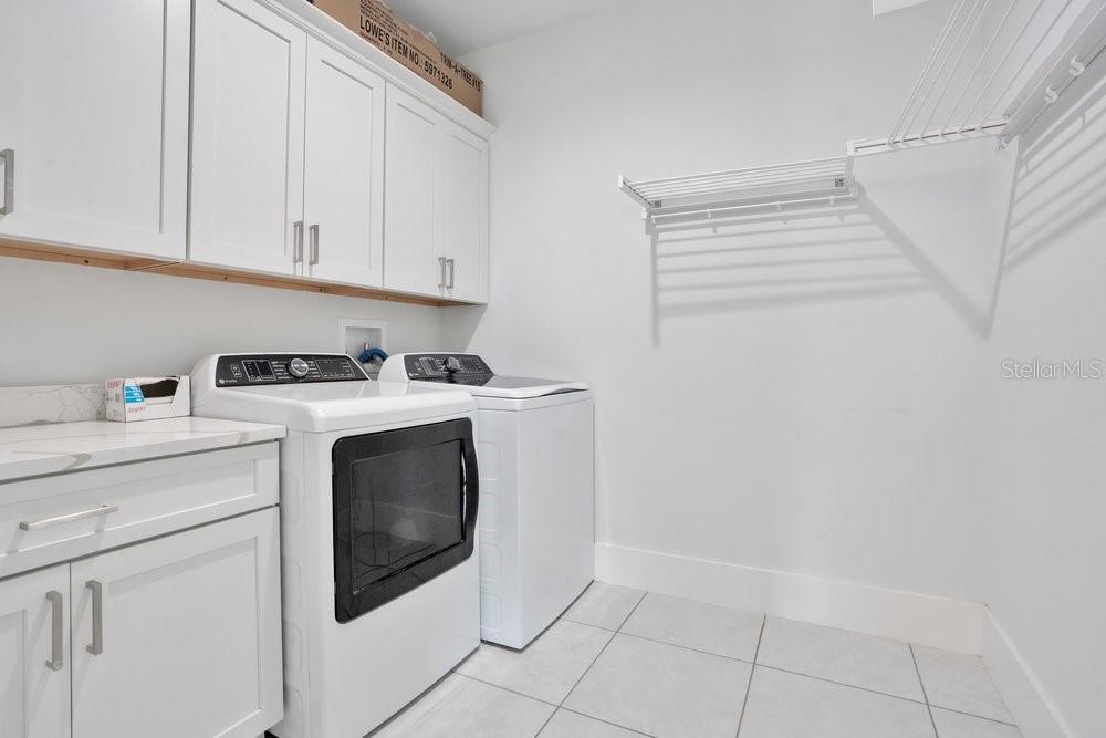 7417 Sparkling Court