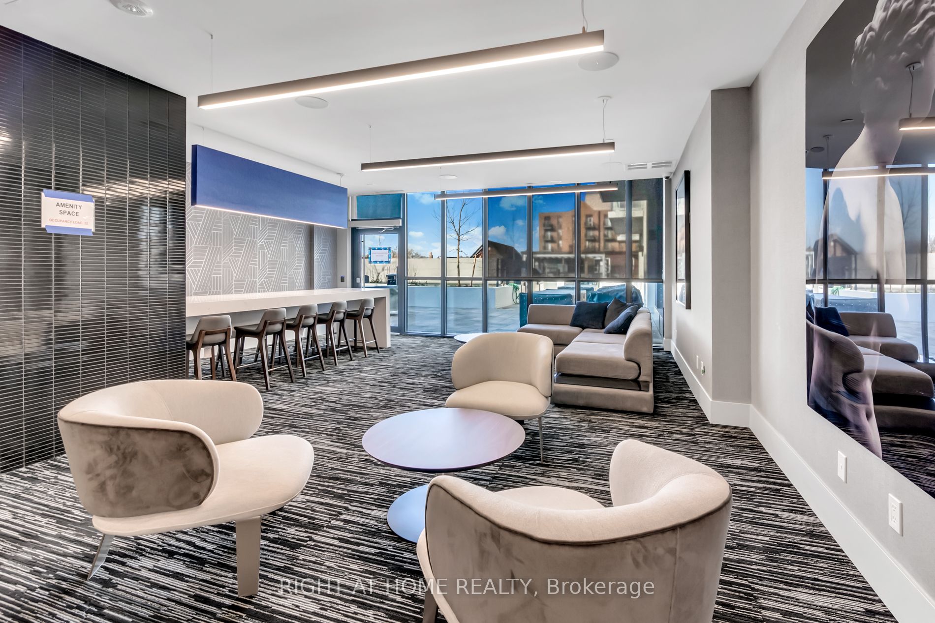 286 Main St 616