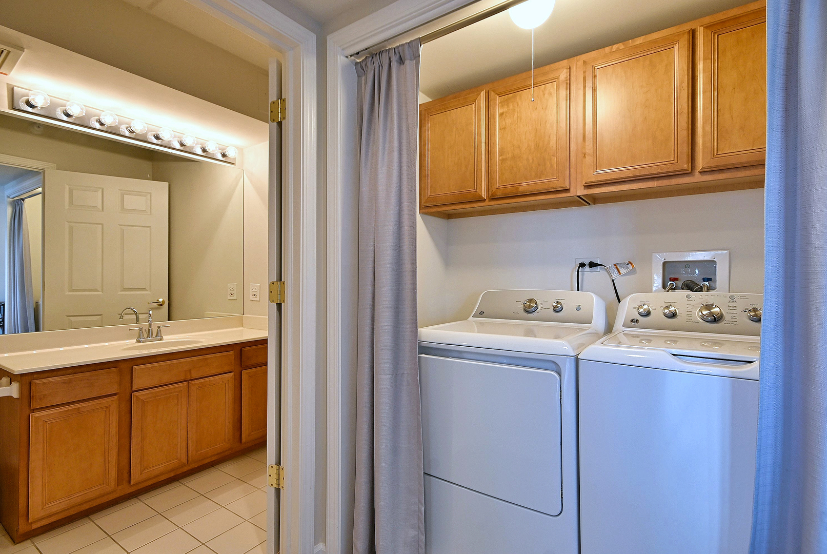 1 N Beacon Place 601