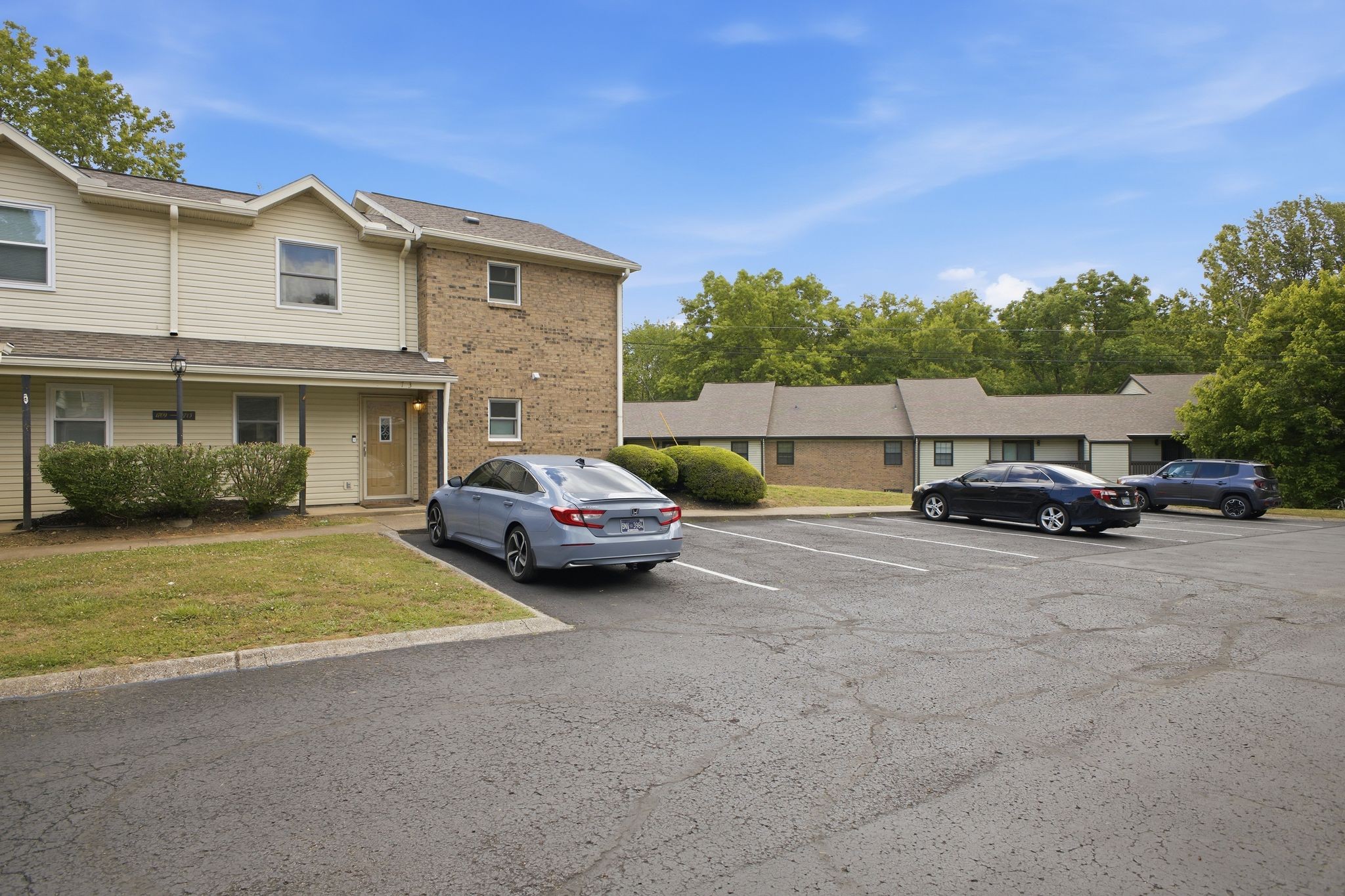 1713 Brockton Pl — sold