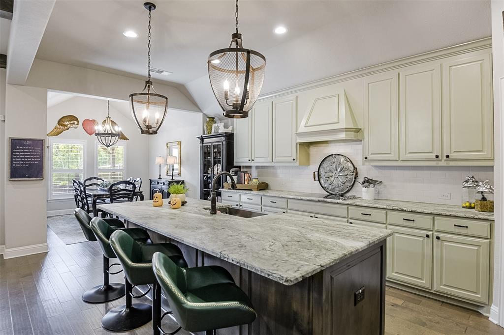 3806 Pine Valley Lane