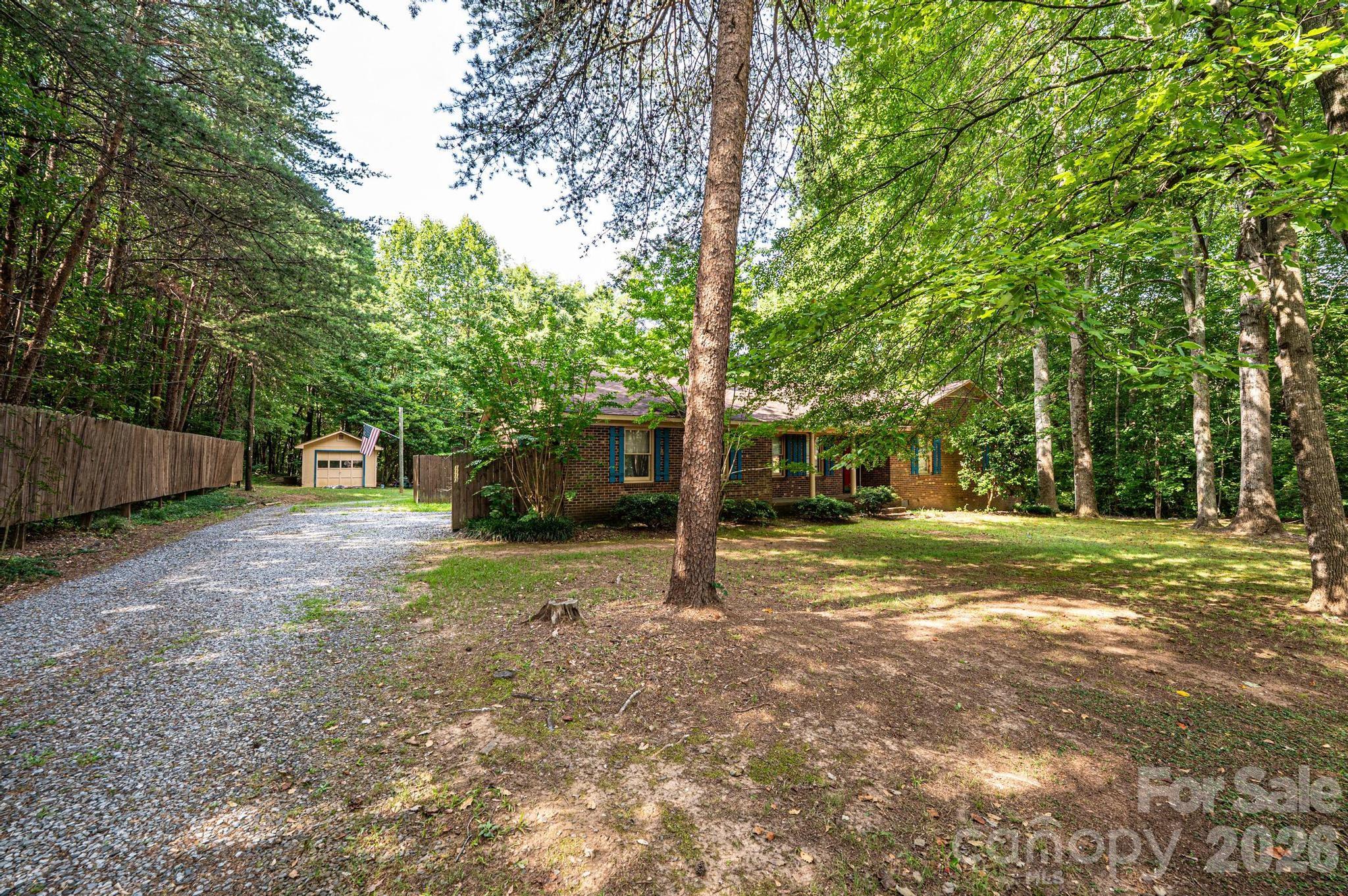 1113 Ponderosa Road
