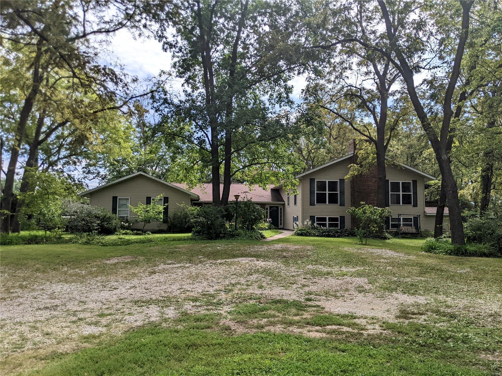 Residential for sale in Greenville, Illinois, 22056280