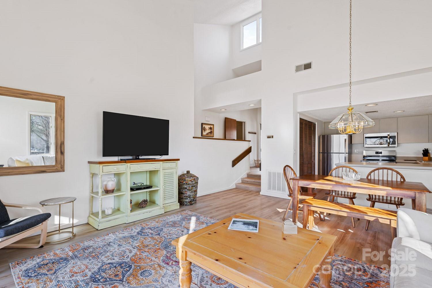182 W Lake Drive S 1401