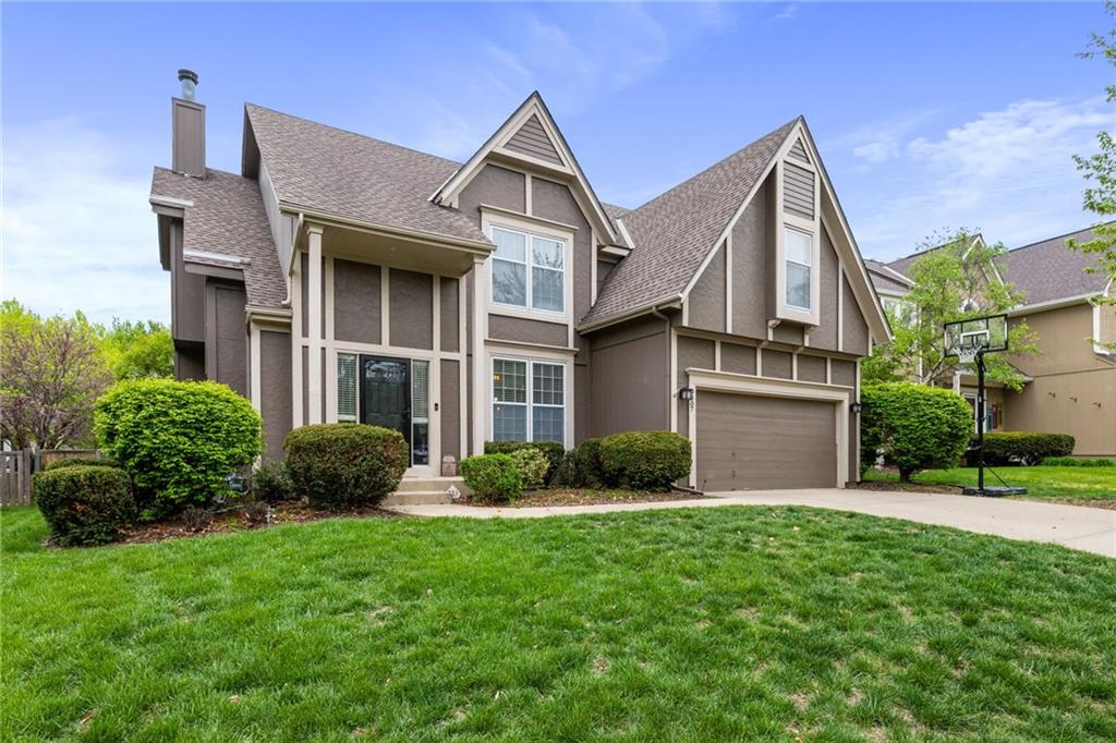 9407 W 124th Terrace