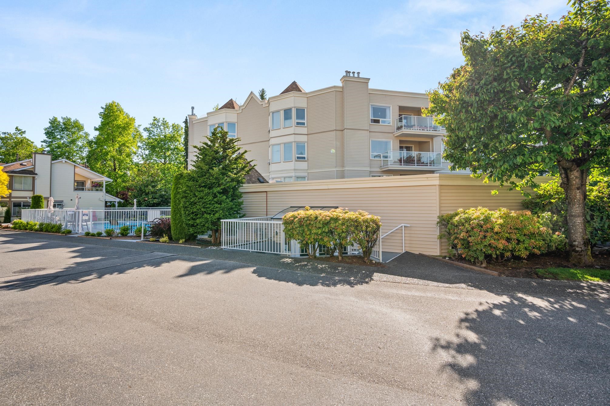 9295 122 Street 205