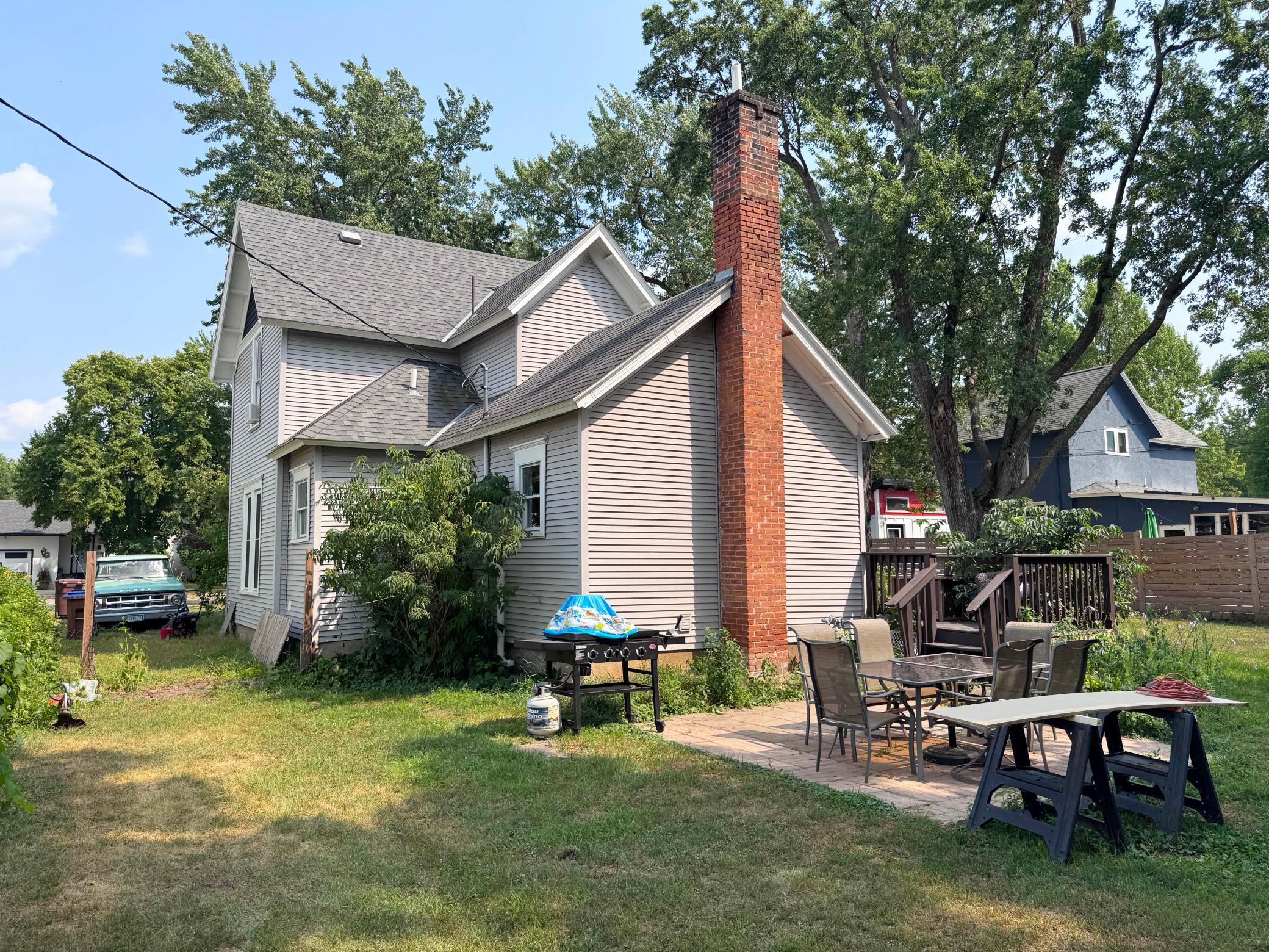 707 N 5th Street