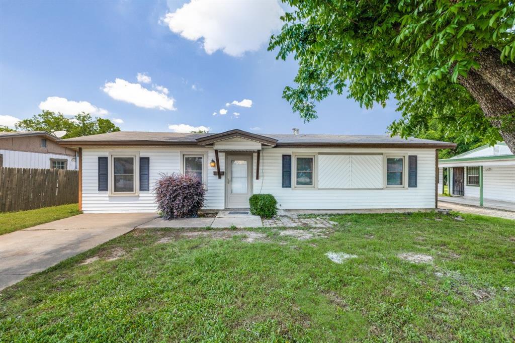 Welcome to your new home! 5241 E. Berry Street is a charming single-story home situated in the Eastwood 4th & 5th Filing Addition of Fort Worth, Texas. Built in 1959, this traditional-style residence offers 1,400 sq ft of living space on a 0.172-acre lot. The home features 4 bedrooms and 2 full bathrooms, with a storage shed in the large fenced backyard.  

Recent upgrades have enhanced the home's functionality and appeal. Notably, a new bedroom with an ensuite bathroom have been added, providing additional functionality and modern amenities. The interior boasts a blend of carpet and laminate flooring, central heating and cooling, and a full-size washer and dryer area. The kitchen is equipped with a gas cooktop, gas oven, and dishwasher. The refrigerator is included. The home also features cable TV and high-speed internet availability. 

Externally, the property is constructed with aluminum siding and includes a driveway for parking. It is connected to city water and sewer utilities. The lot is spacious, offering potential for future expansions or outdoor activities. Don't miss your chance to own this newly renovated home.
