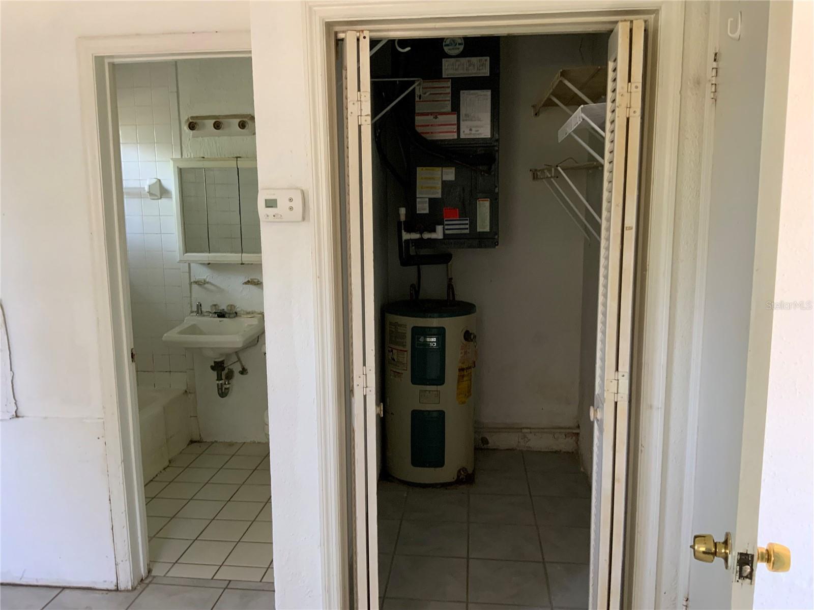 2926 N Orange Avenue