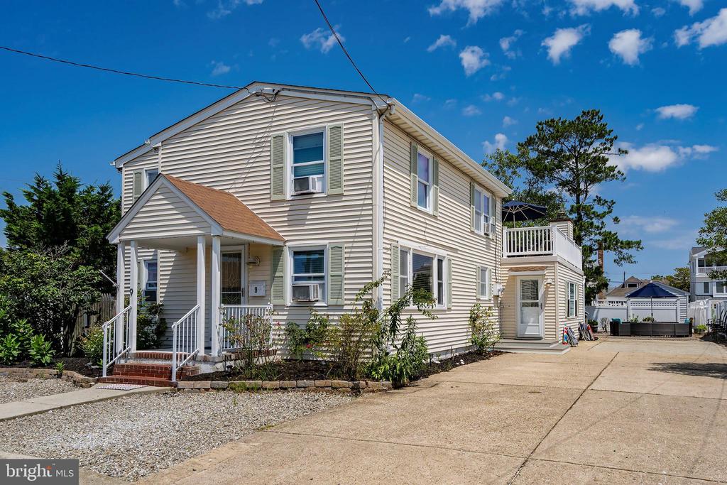 Photo of 9 E. Maryland Avenue, Beach Haven Terrace