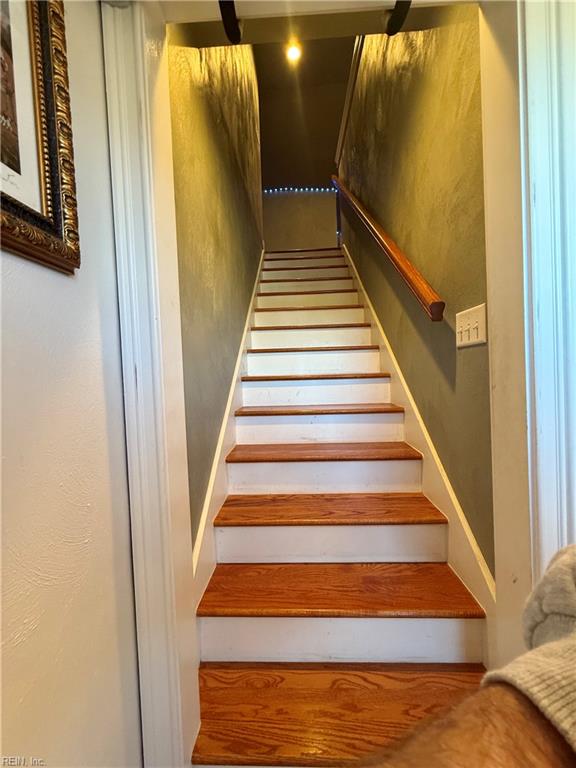 4700 Springtree Court