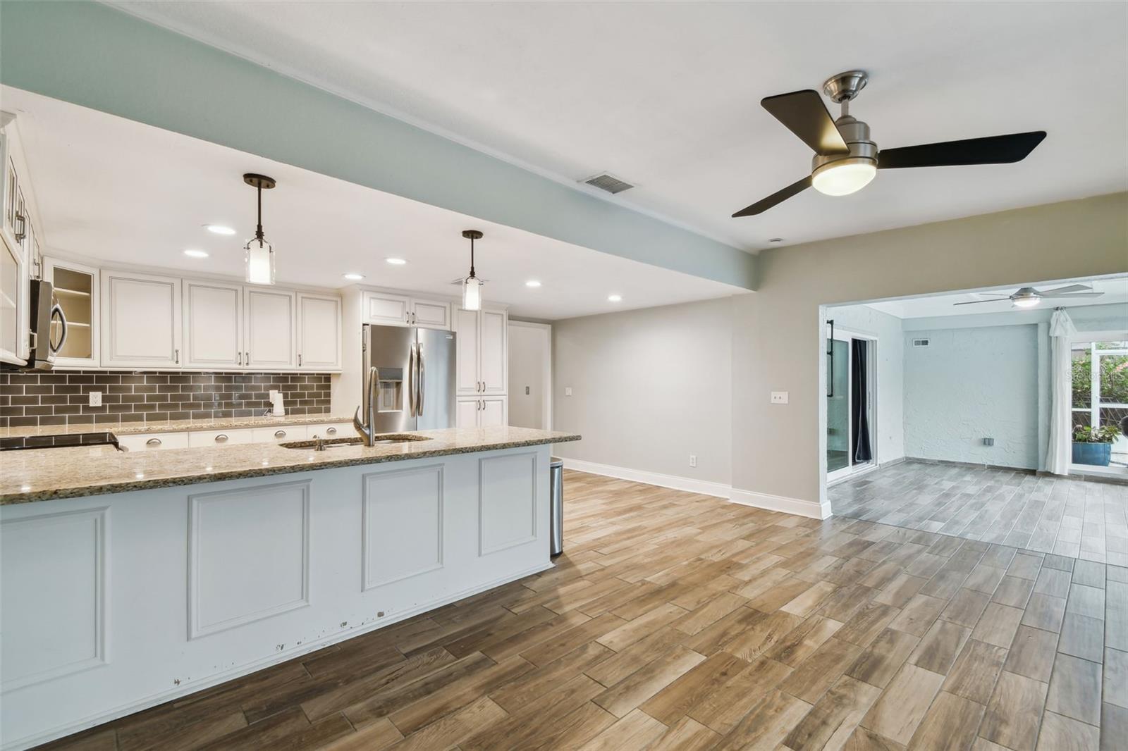 6109 Schooner Way