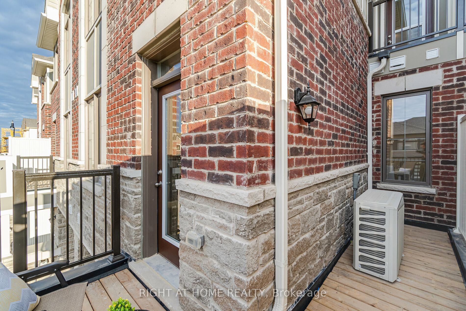 51 Keppel Circ