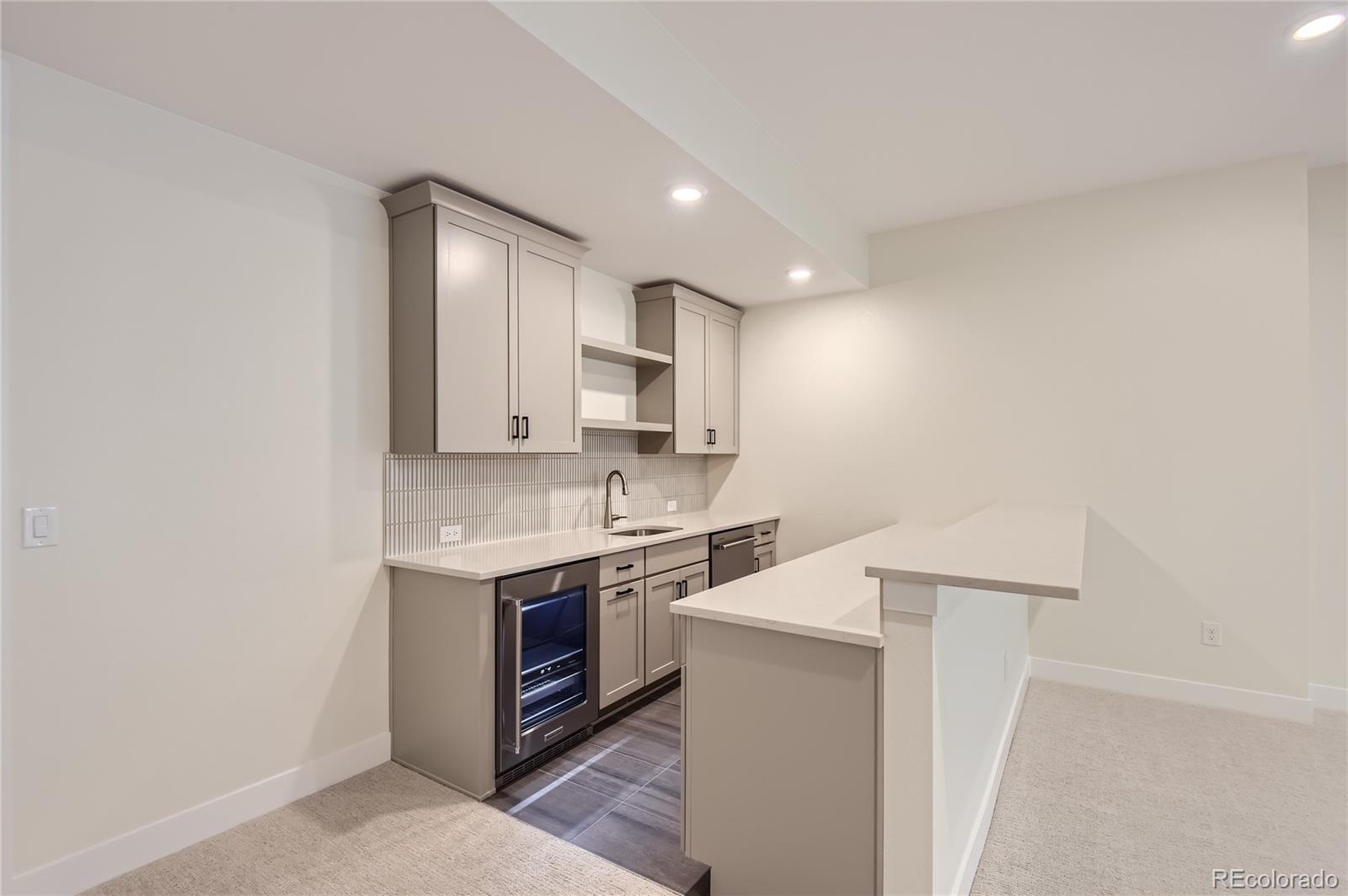 9634 Winterset Circle