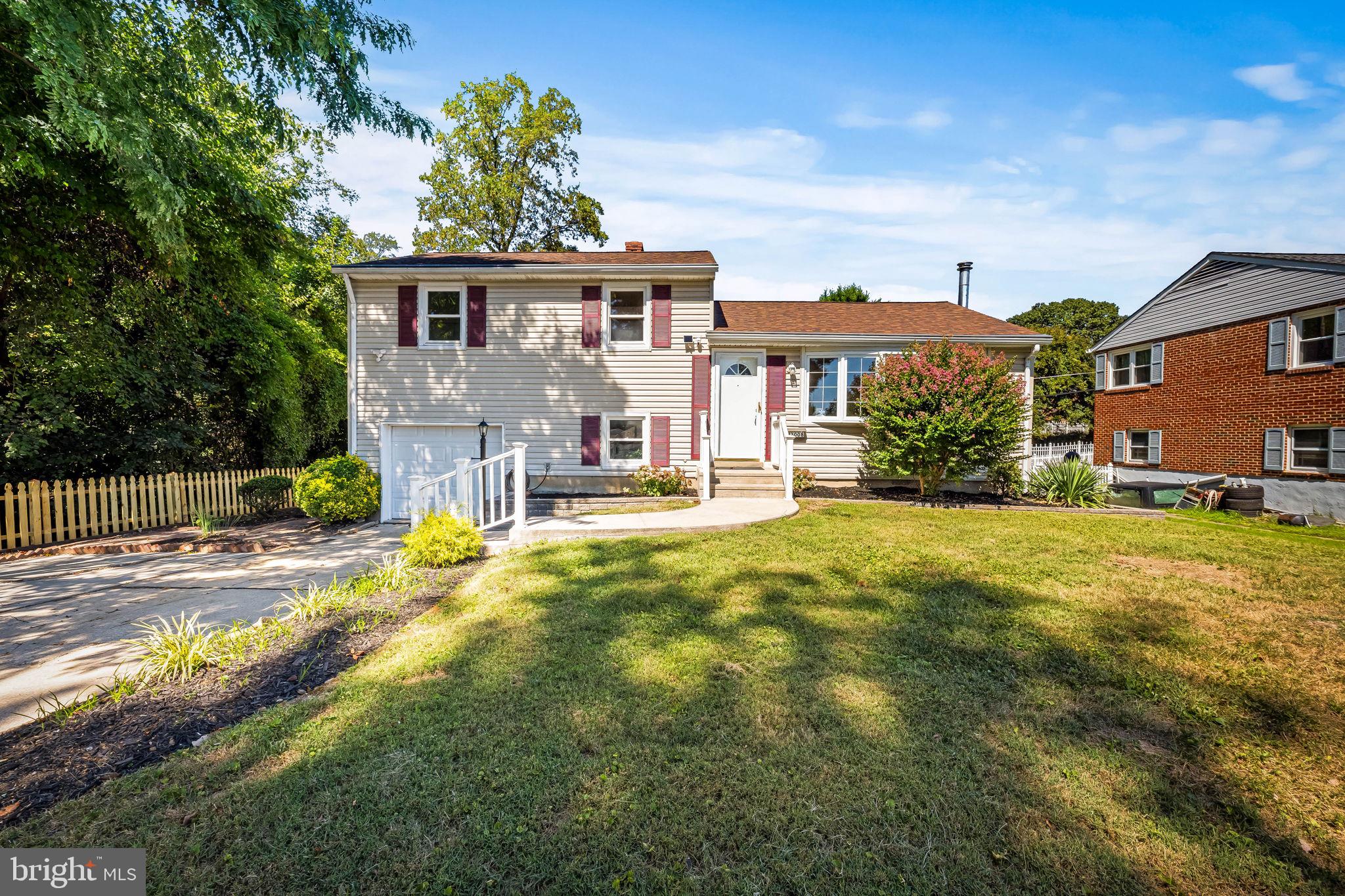 2008 Rollingwood Road