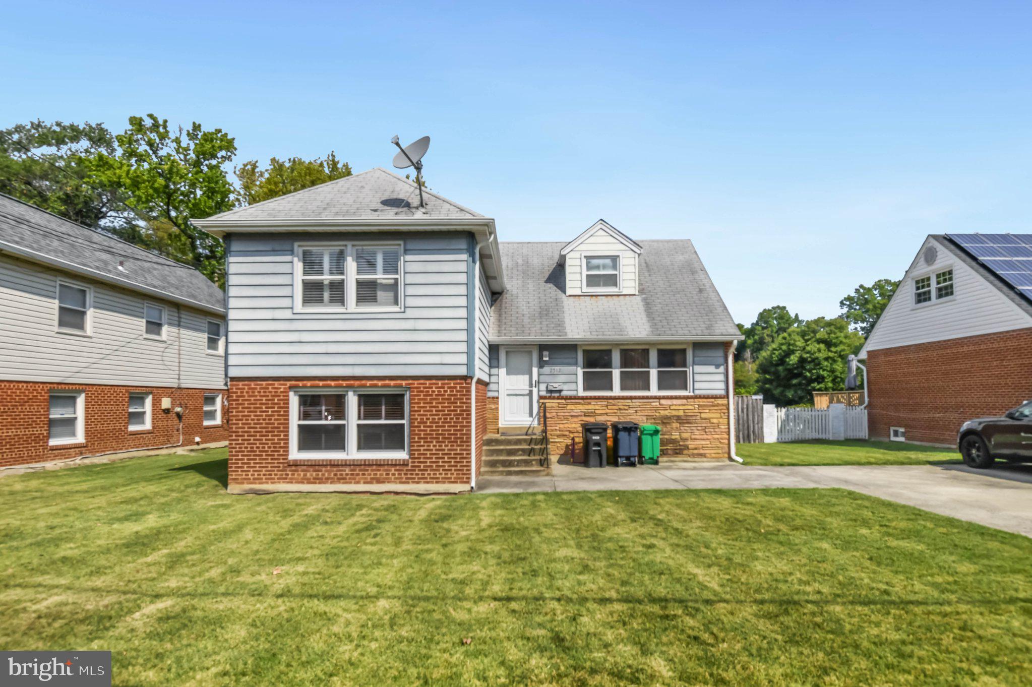 2512 Avalon Place
