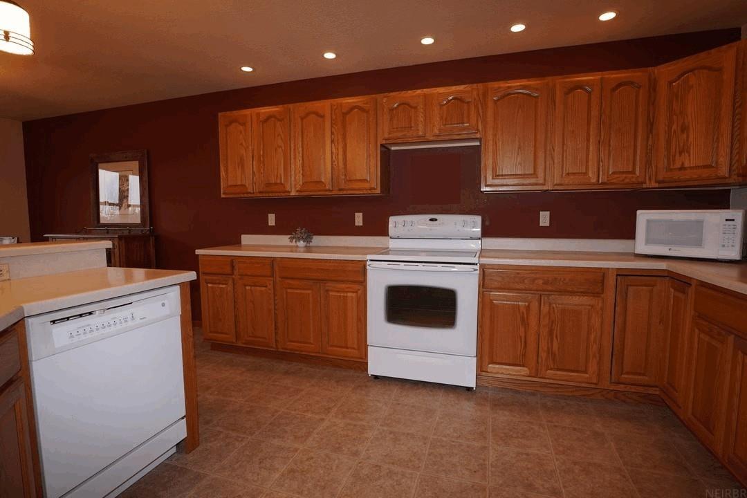 301 Meadow Lane