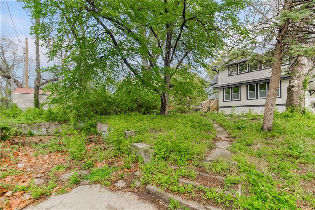 4032 S Benton Avenue