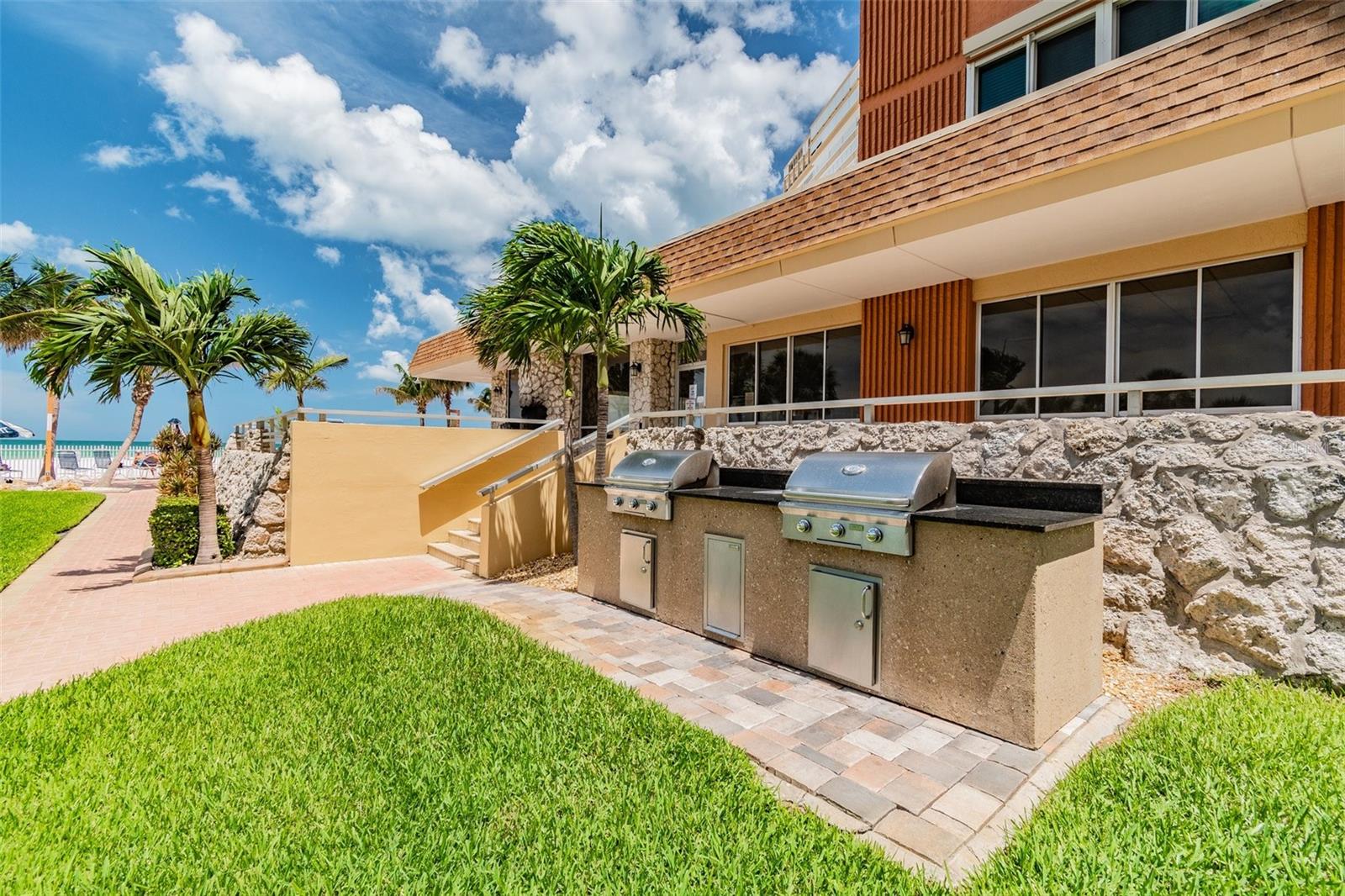 17920 Gulf Boulevard 208