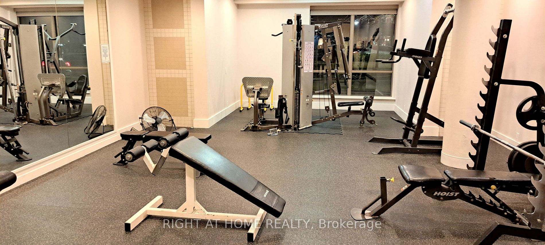 5229 W Dundas St 408