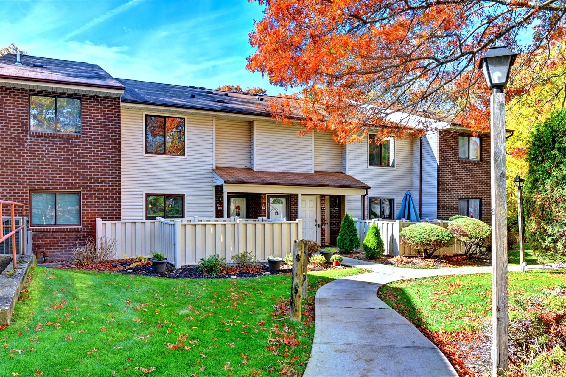 Welcome to 967 Skyline Drive located in the desirable Bretton Woods Community.  This beautifully updated 2 bedroom, 1 bath upper level Regency model is move-in ready and has been updated throughout.  From a freshly painted interior, to a new carpet on stairs and like new laminate wood floors, this unit has it all.  The kitchen remodel includes new cabinets, countertops, refrigerator, oven and microwave (May 2024).  Bathroom remodel includes new tub, tile walls and floor, vanity, toilet and lighting fixture (June 2024).  A new window (installed October 2025) in the spacious living room brings in lots of natural light.  There's also a laundry room with extra storage and a new washer and dryer (April 2024).  Central a/c has been properly maintained and serviced.  Immerse yourself in an abundance of amenities including a nine-hole golf course, indoor/outdoor pools, 2 lane bowling alley, billiard room, pickleball, tennis, bocce, gym, playground, movie theatre and many clubs to join.  Enjoy resort style living in this 24-hr gated, beautifully landscaped community!