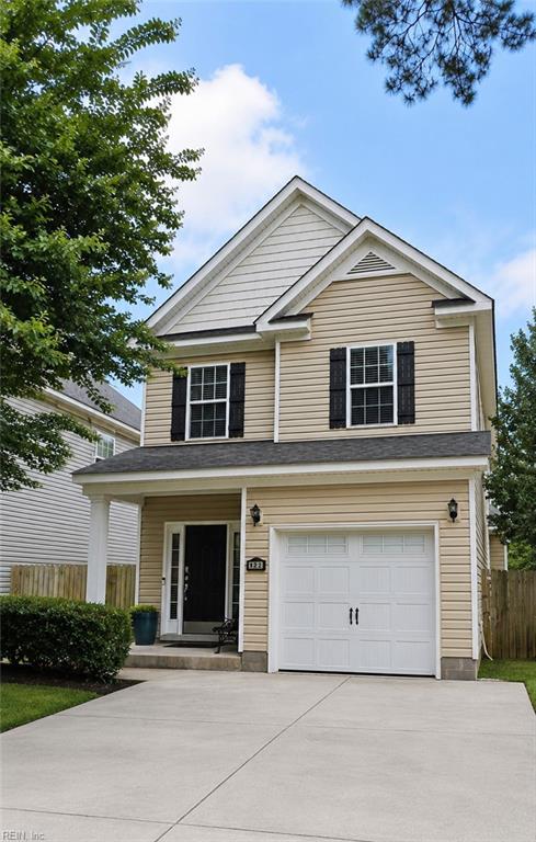 122 N Budding Avenue