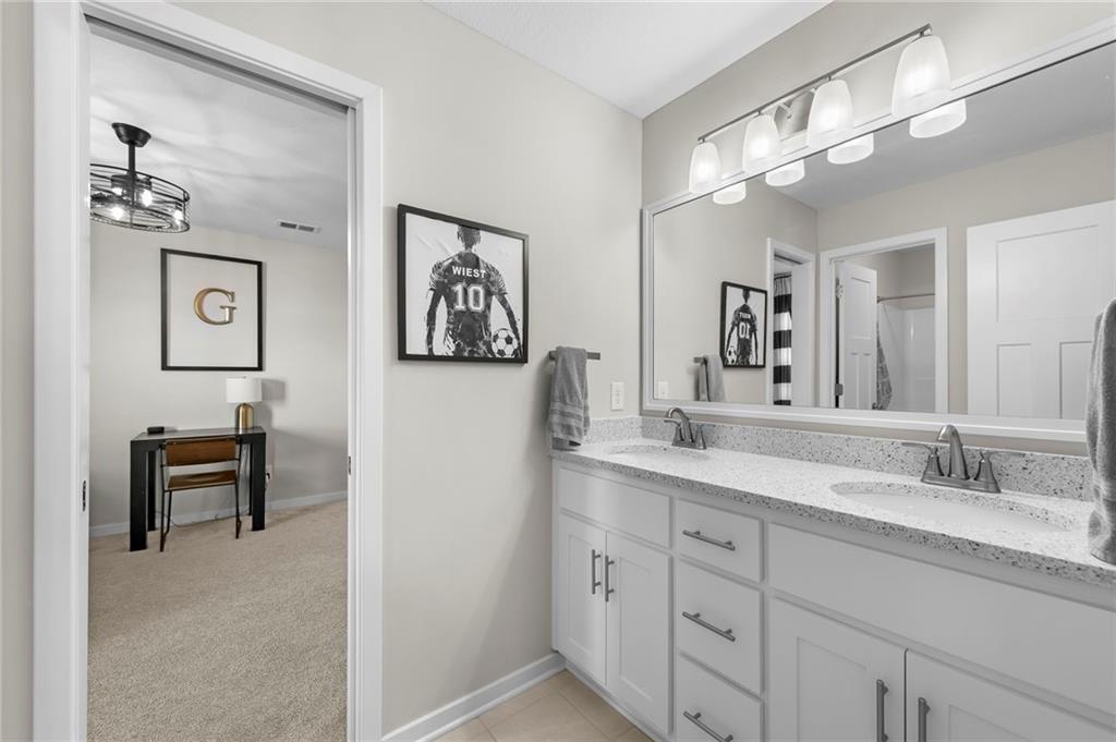 7613 N Tullis Avenue