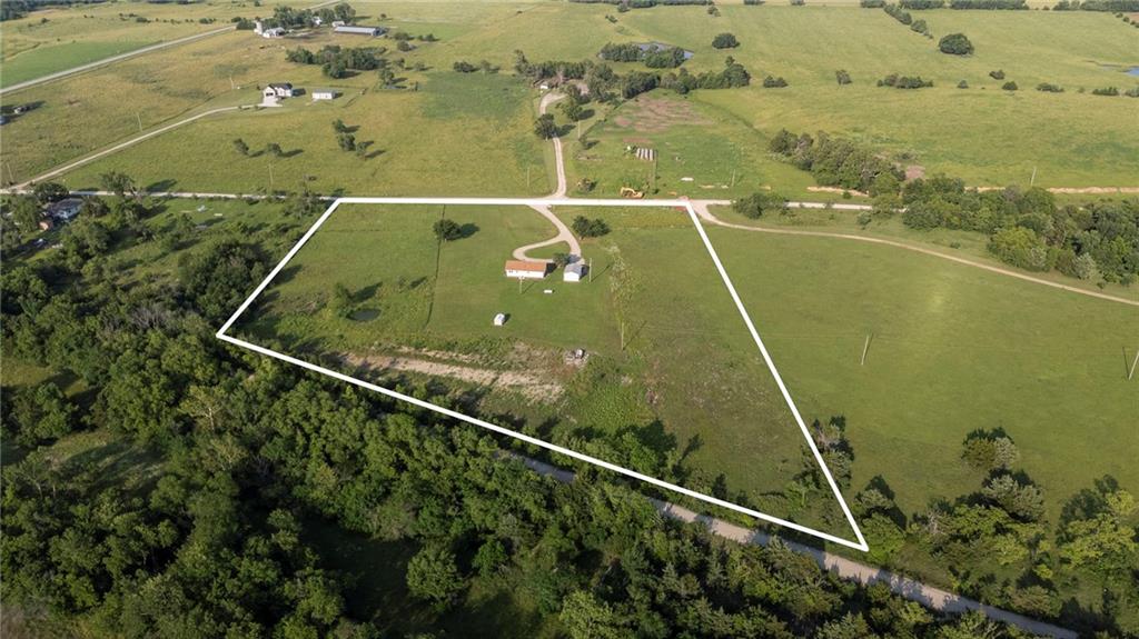 32241 NE Neosho Road