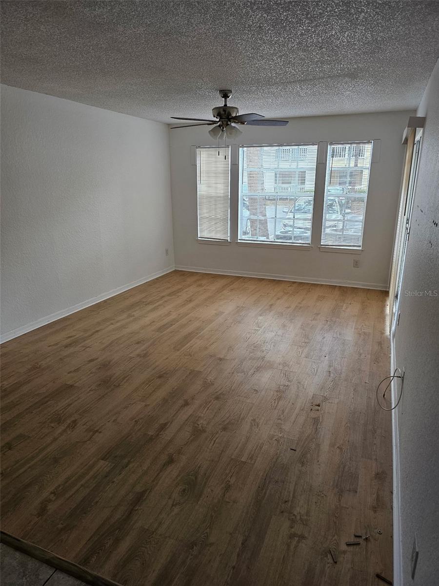 1023 S Hiawassee Road 4013
