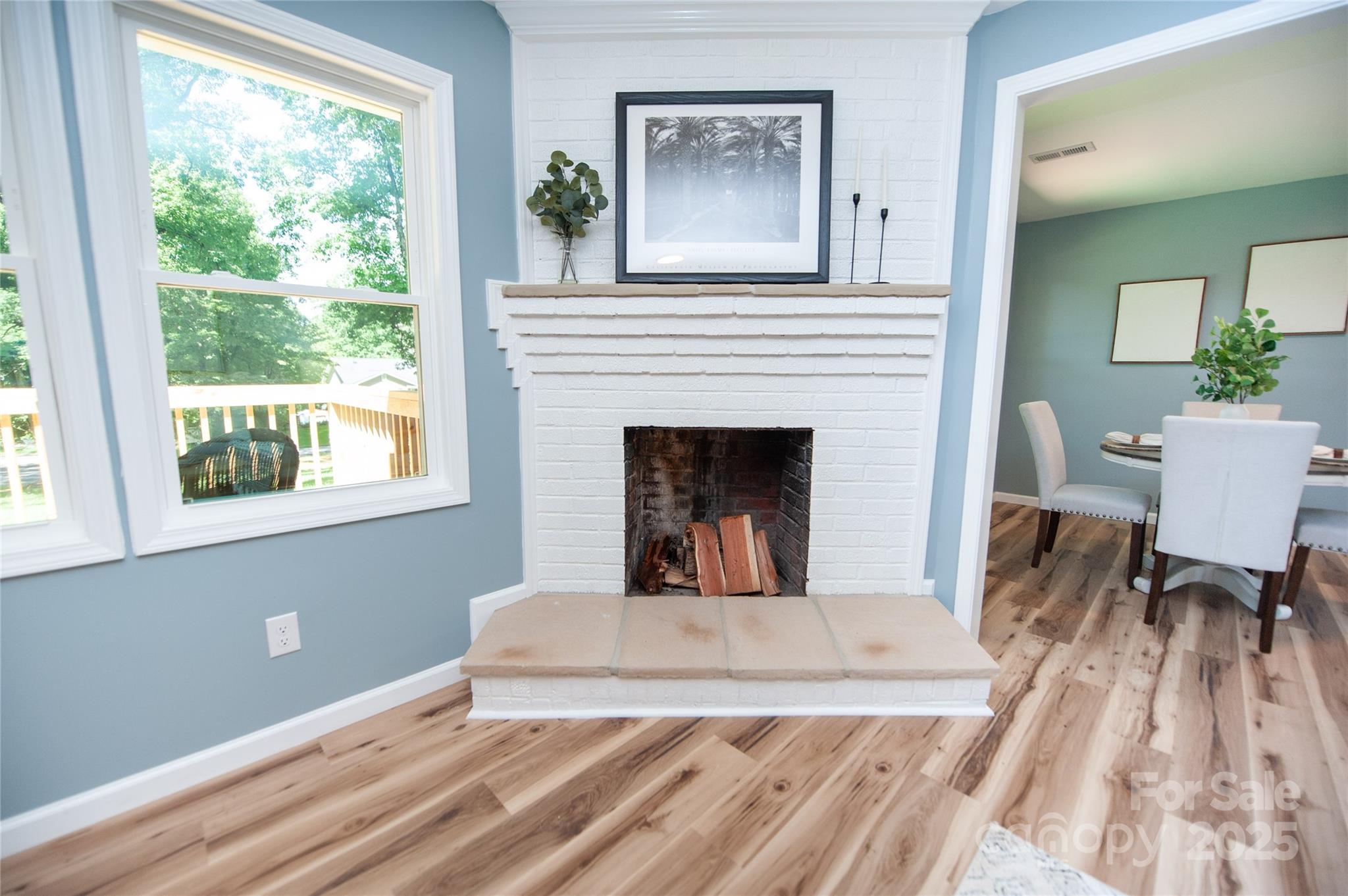 113 Oakleaf Drive
