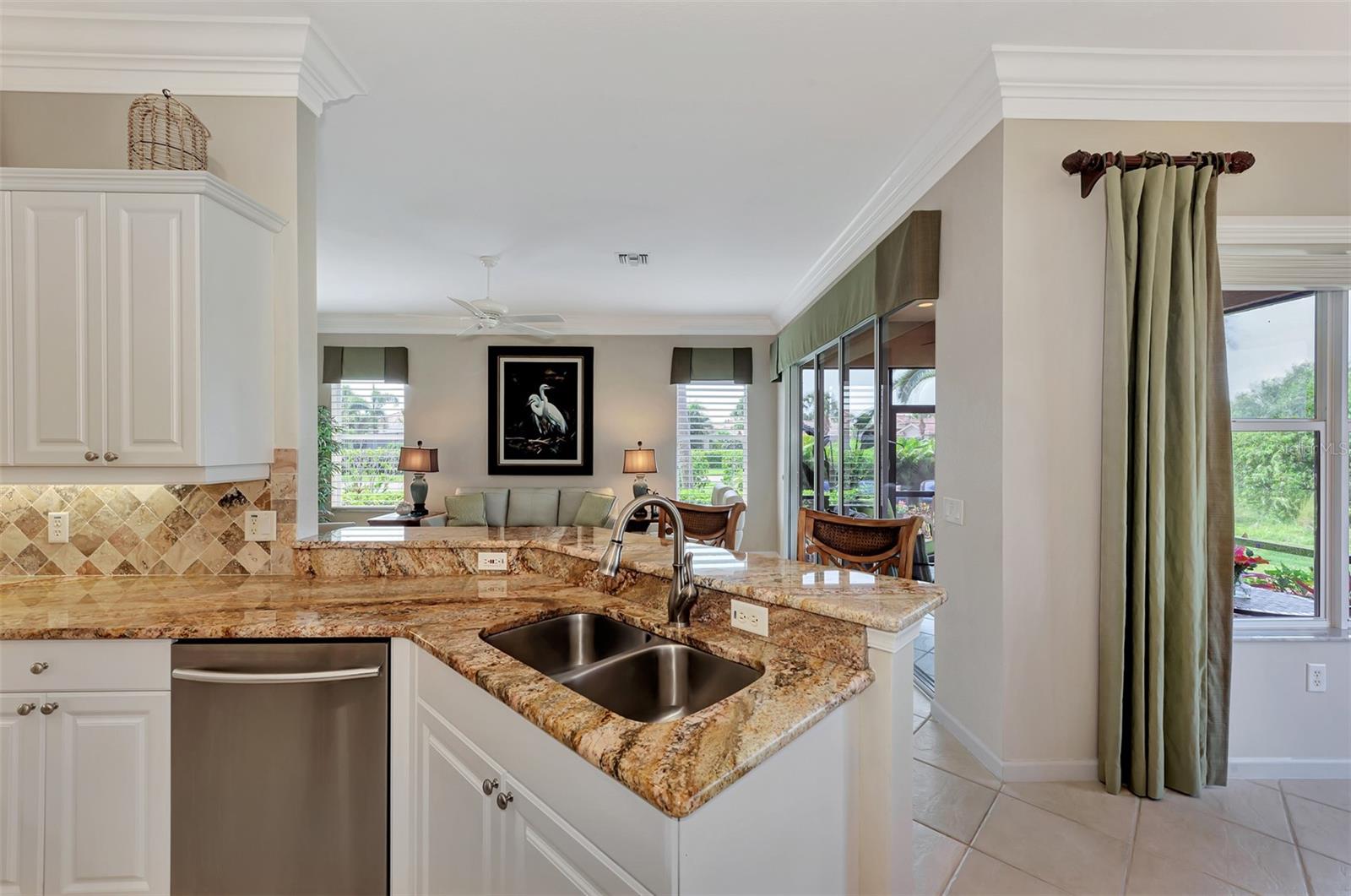 2619 Wax Myrtle Court
