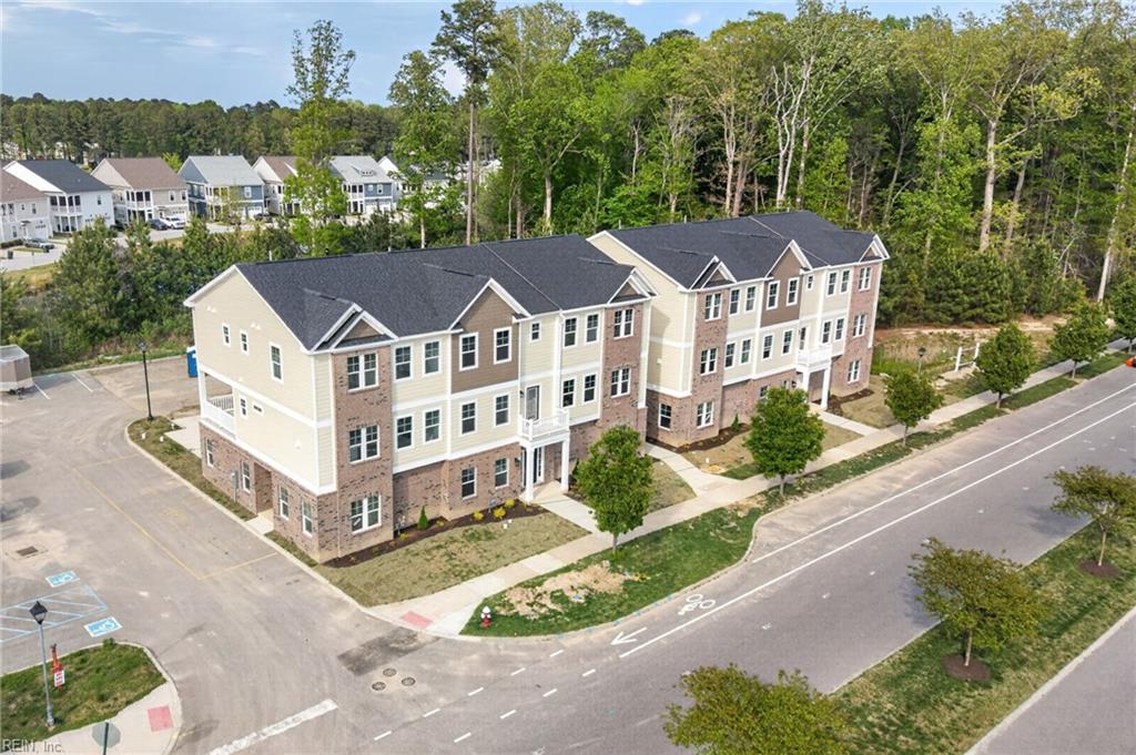 621 Commonwealth Boulevard