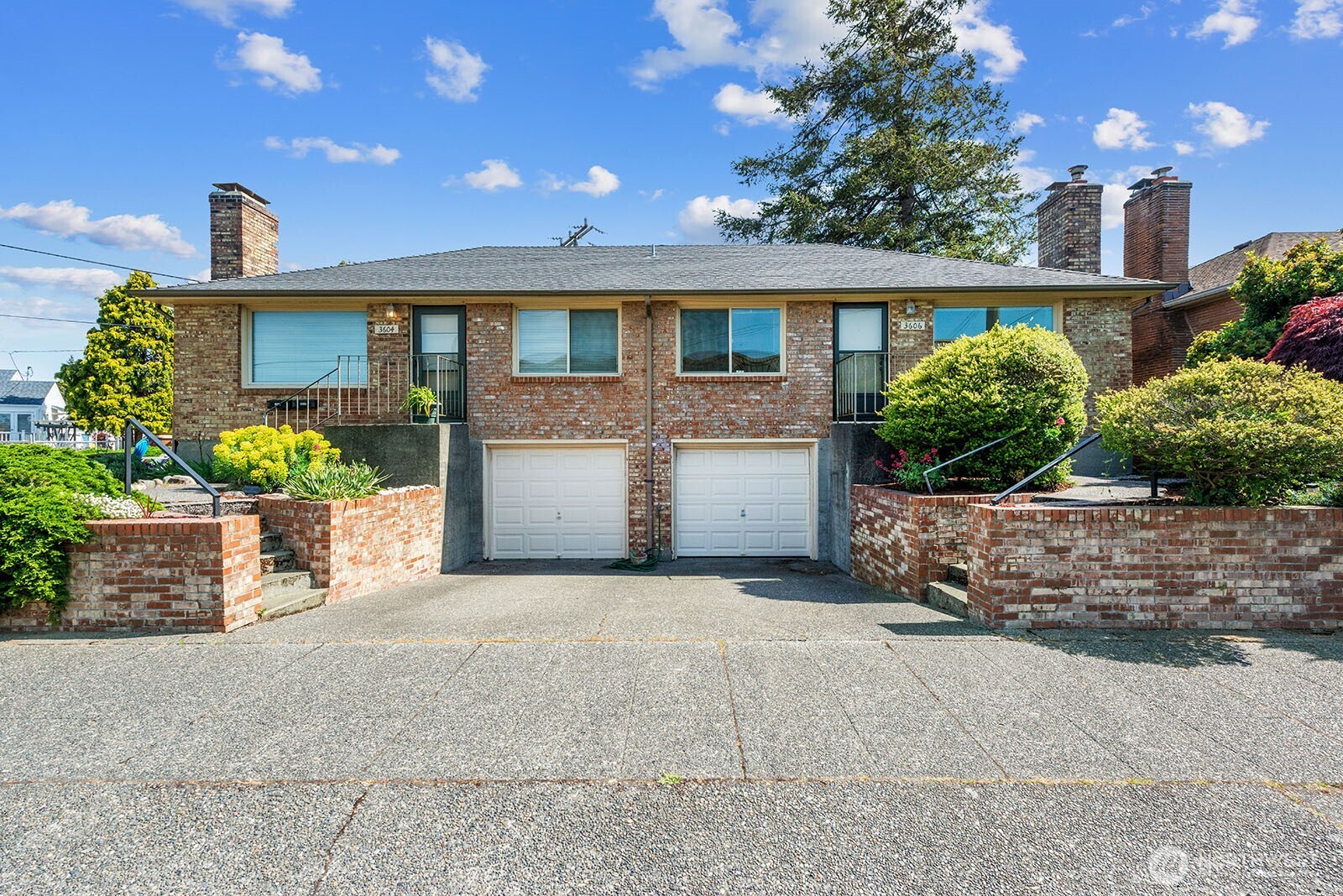 3604 Beach Drive SW