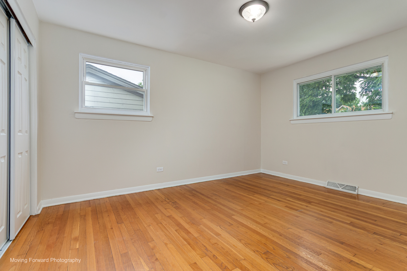 7101 W 114th Place