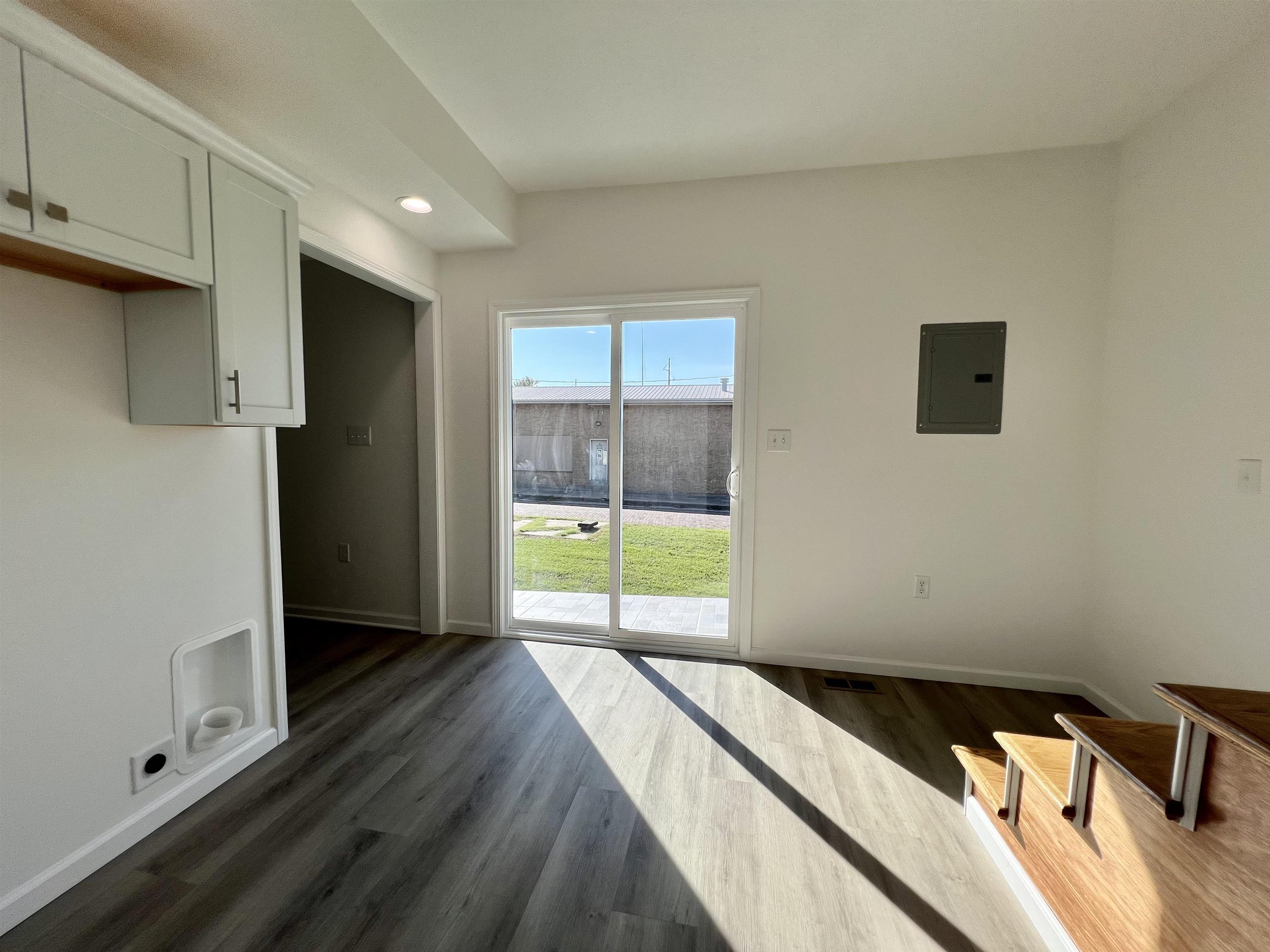 829 S Summit