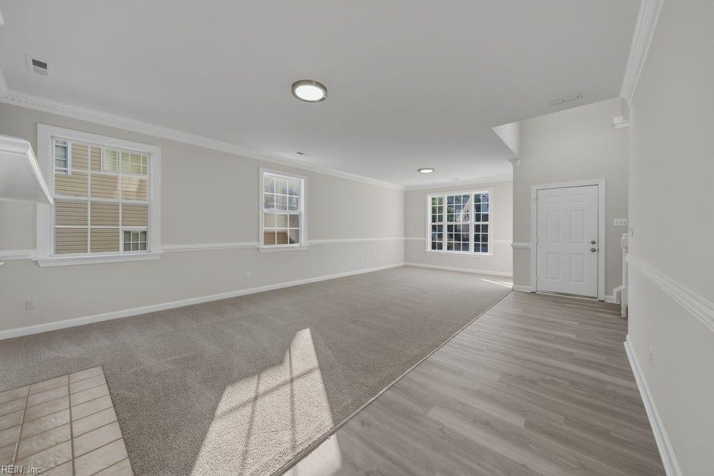2820 Castling Crossing
