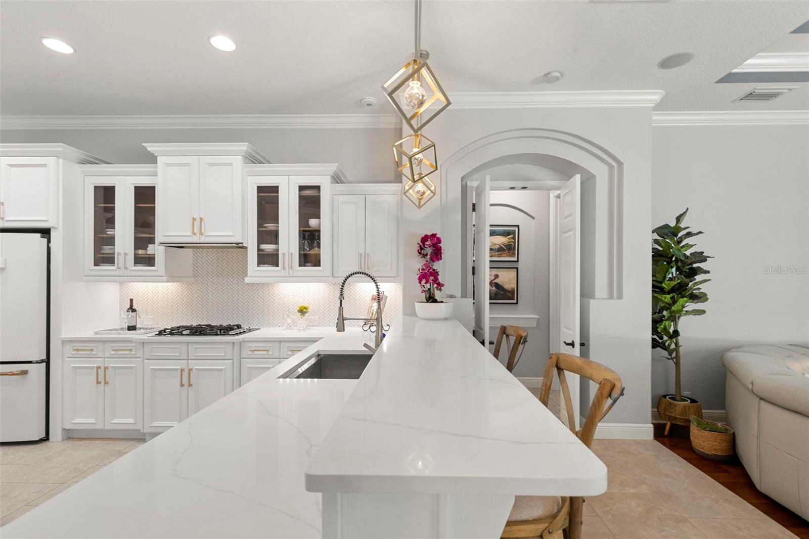 5717 Ternwater Place
