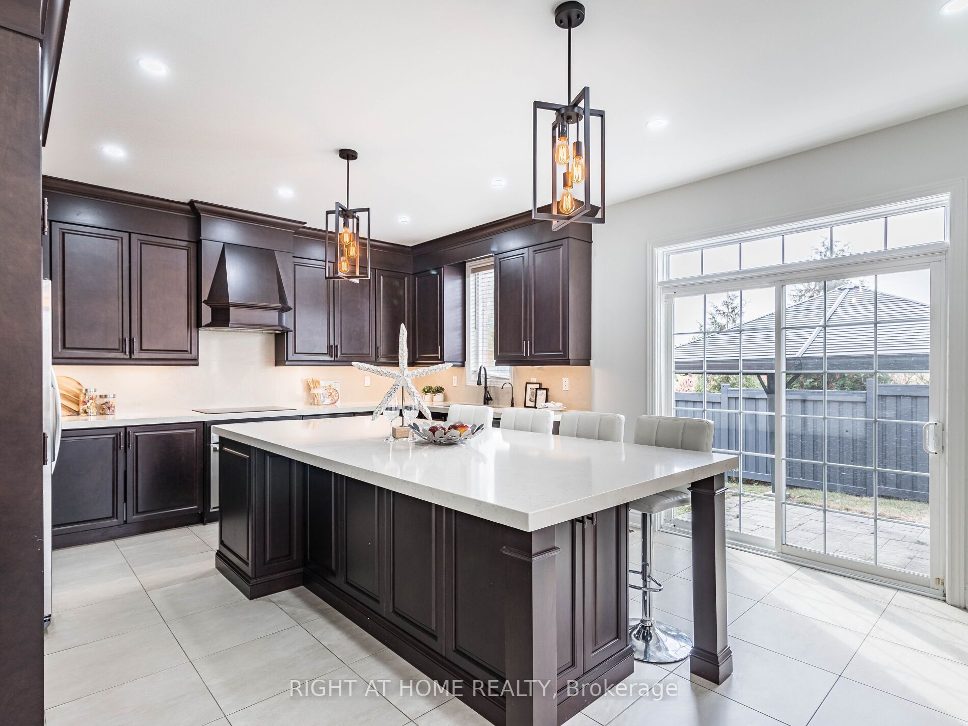 280 Wrigglesworth Cres