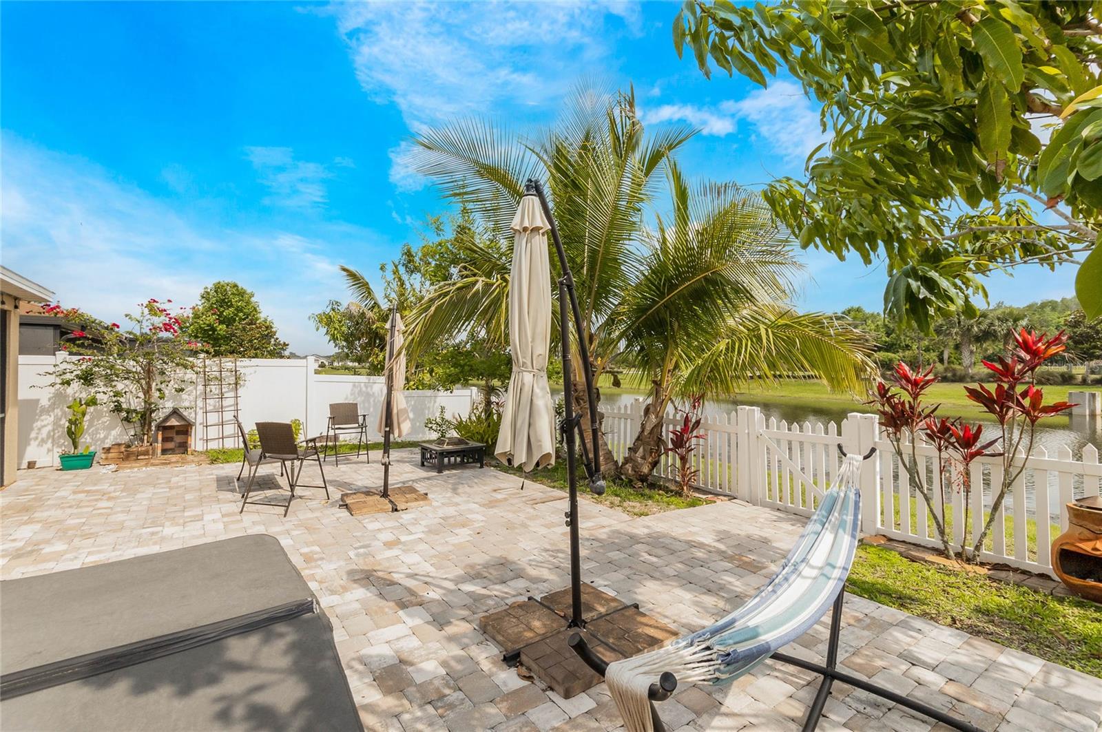 4602 Harvest Row Lane