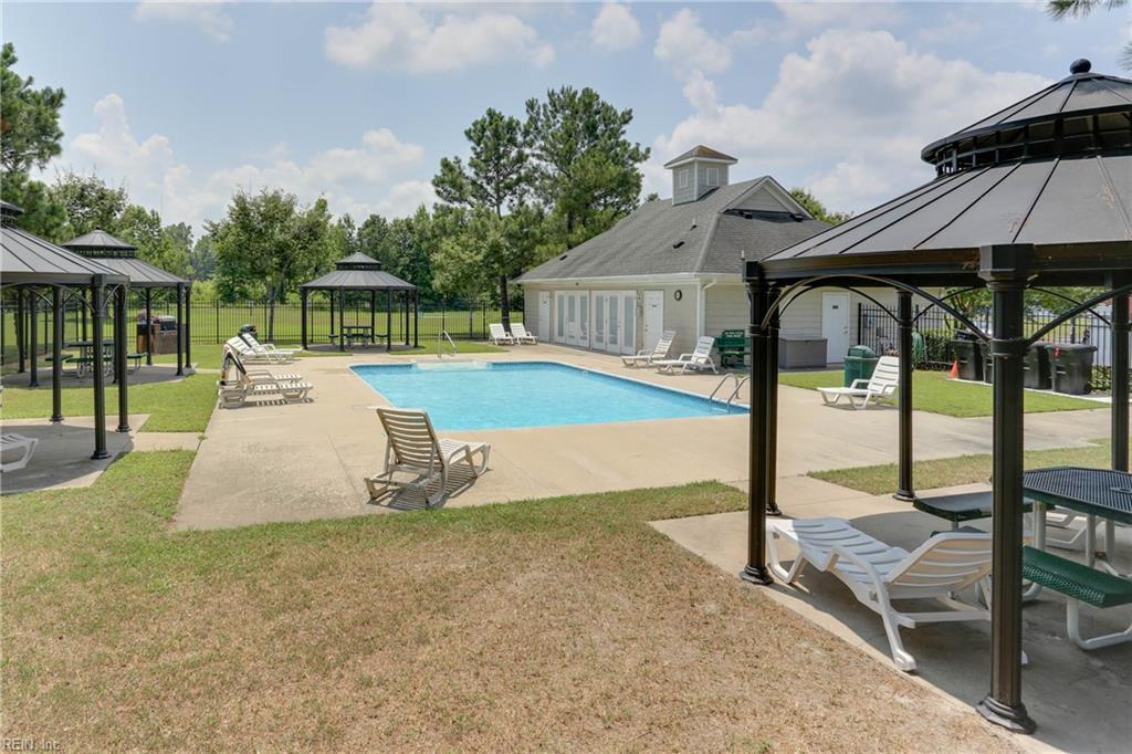 413 Quaker Ridge Court