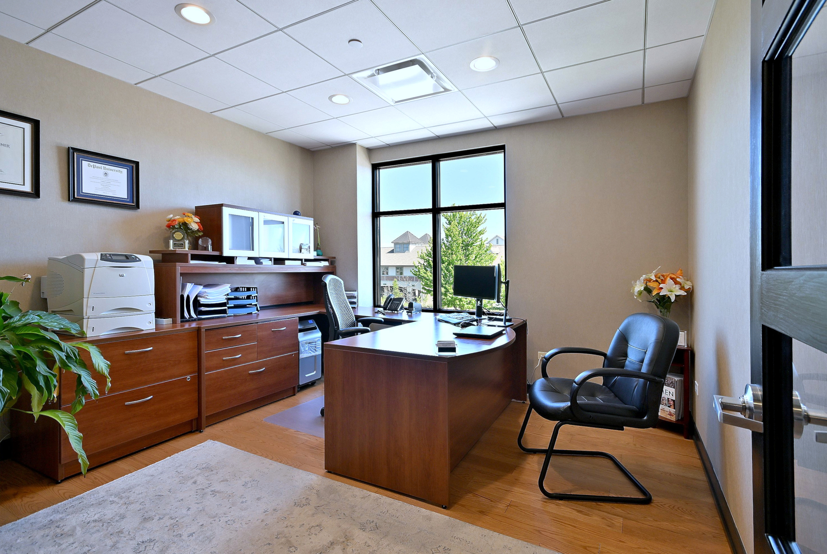 25 E Main Street 202