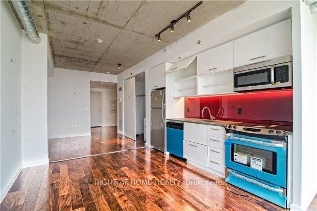 32 Trolley Cres 1003