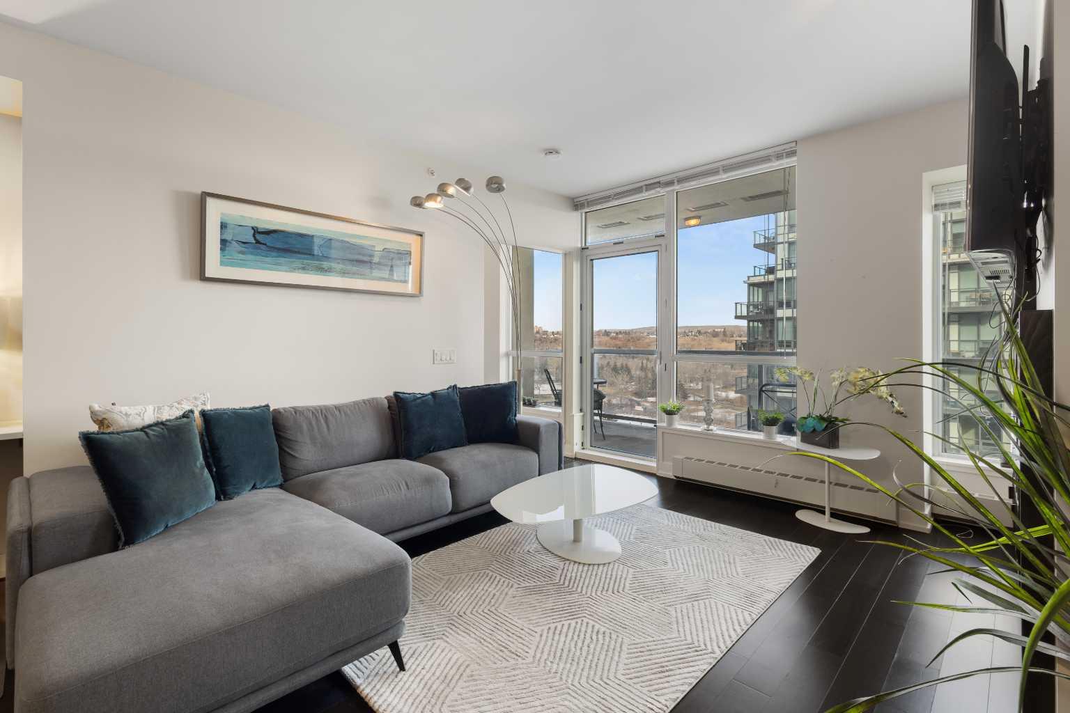 222 Riverfront Avenue SW 1322