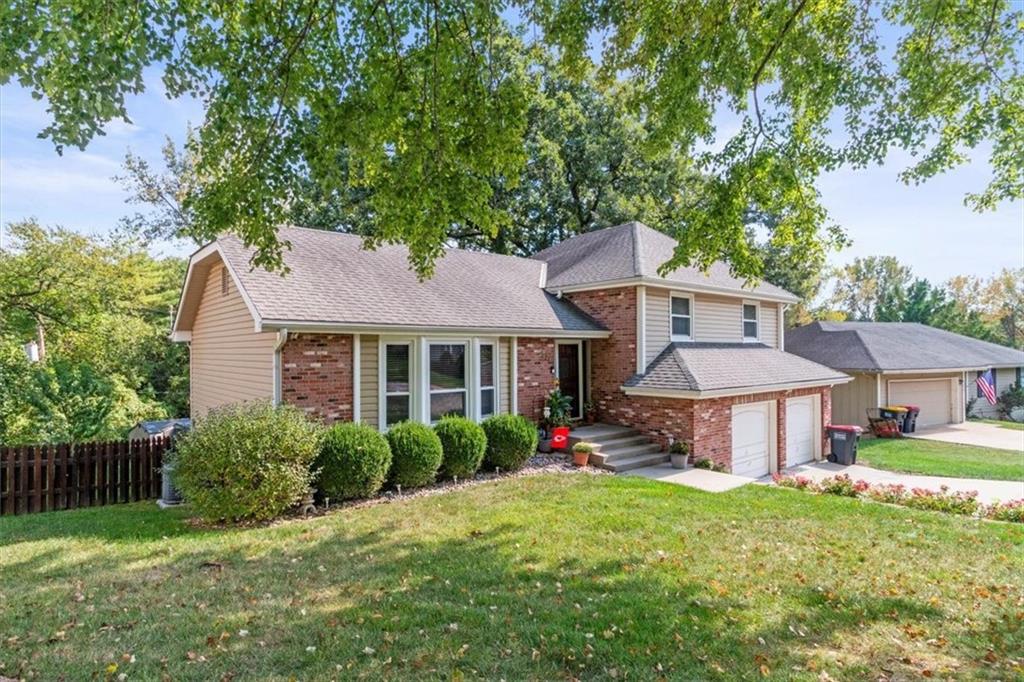 5521 NW Seminole Drive