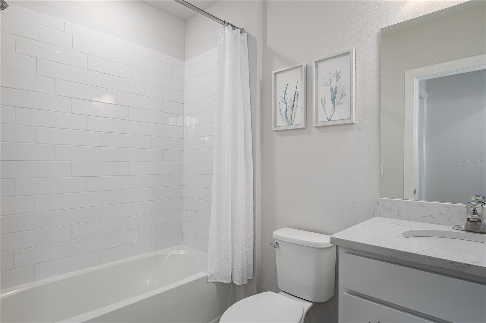 9144 Royal River Circle