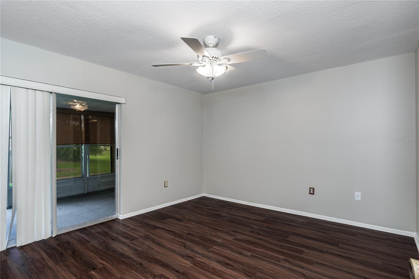 1551 41st Avenue Drive E 19