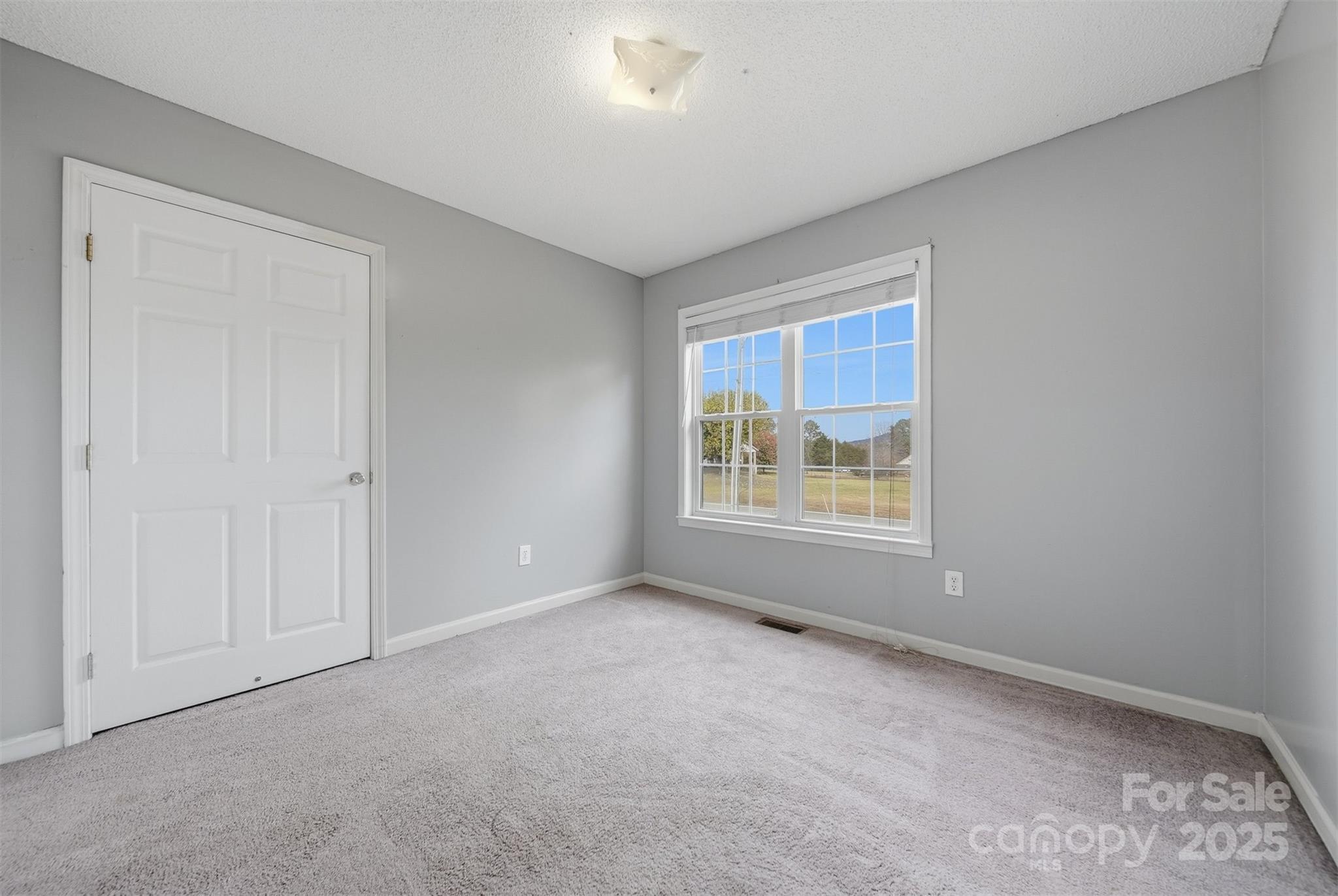 904 Pine Mountain Road