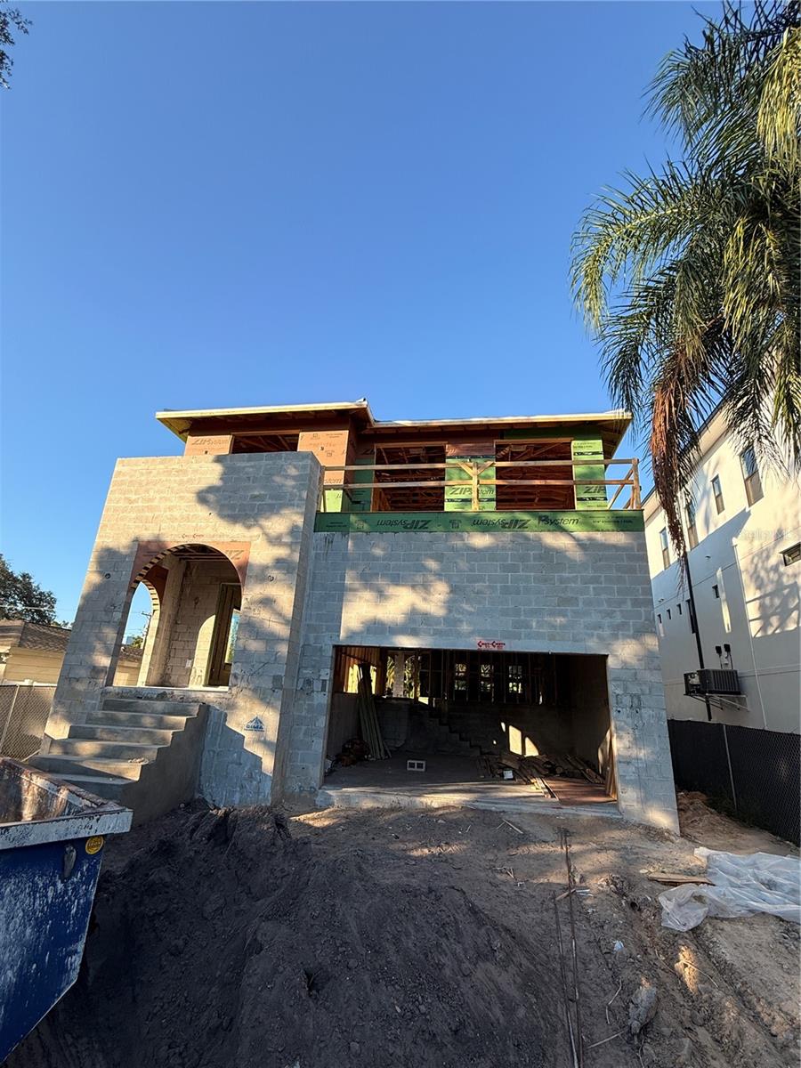 502 E Davis Boulevard